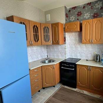Сдается 1-комнатная квартира, 54 м²