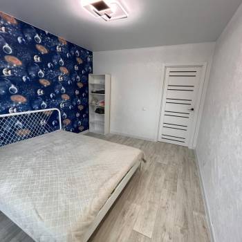 Сдается 2-х комнатная квартира, 92 м²