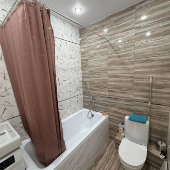 Сдается 2-х комнатная квартира, 42 м²