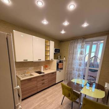 Сдается 1-комнатная квартира, 45 м²