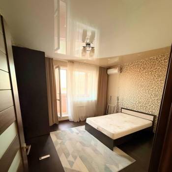 Сдается 1-комнатная квартира, 45 м²