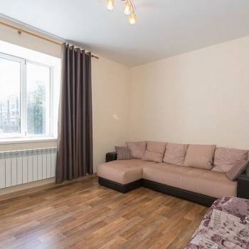 Сдается 2-х комнатная квартира, 64 м²