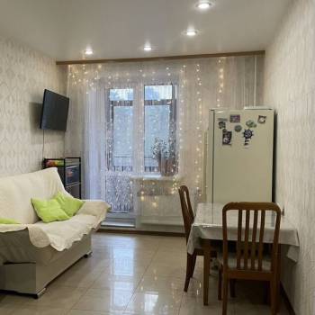 Сдается 2-х комнатная квартира, 85 м²