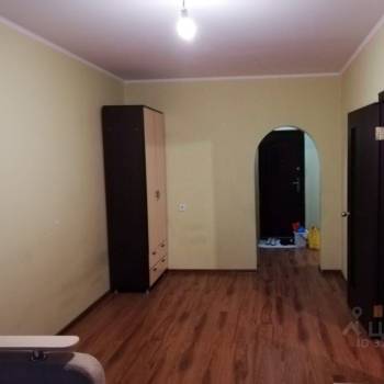 Продается 1-комнатная квартира, 43 м²