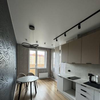 Сдается 1-комнатная квартира, 38 м²