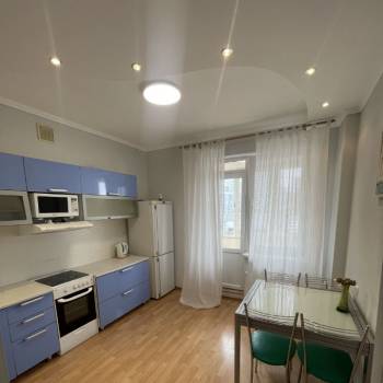 Сдается 1-комнатная квартира, 41 м²