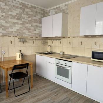 Сдается 1-комнатная квартира, 41 м²