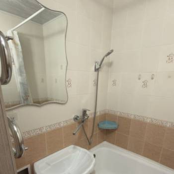 Продается 2-х комнатная квартира, 75,5 м²