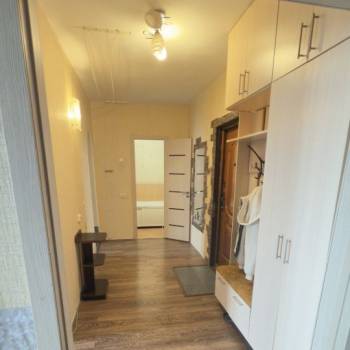 Продается 2-х комнатная квартира, 75,5 м²
