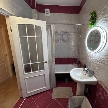 Сдается 2-х комнатная квартира, 42 м²