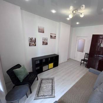 Сдается 2-х комнатная квартира, 42 м²