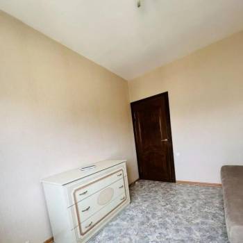 Продается Многокомнатная квартира, 79,4 м²