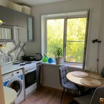 Сдается 1-комнатная квартира, 33 м²