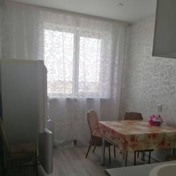 Сдается 1-комнатная квартира, 37 м²