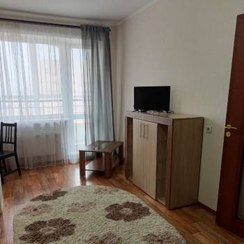 Сдается 1-комнатная квартира, 36 м²