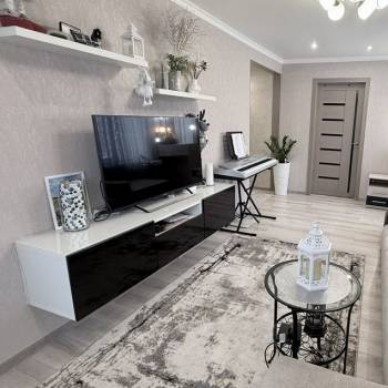 Продается 3-х комнатная квартира, 63 м²