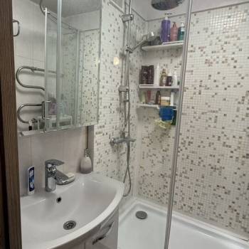 Продается 3-х комнатная квартира, 63 м²