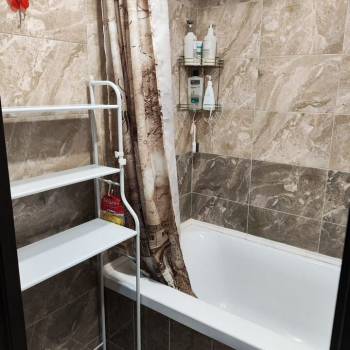 Сдается Многокомнатная квартира, 60 м²