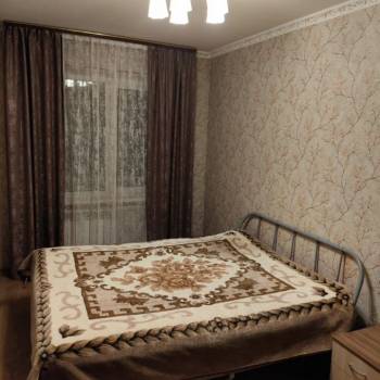 Сдается Многокомнатная квартира, 60 м²