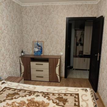 Сдается Многокомнатная квартира, 60 м²
