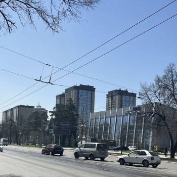 Продается 1-комнатная квартира, 46 м²