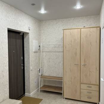 Продается 1-комнатная квартира, 46 м²
