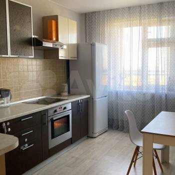 Сдается 2-х комнатная квартира, 60 м²