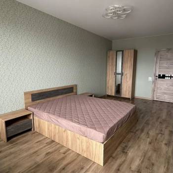 Сдается 1-комнатная квартира, 57 м²