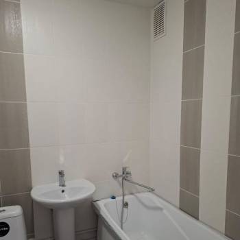 Сдается 1-комнатная квартира, 41 м²