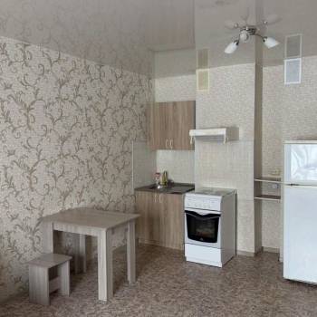 Сдается 1-комнатная квартира, 32 м²