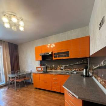 Сдается 1-комнатная квартира, 40 м²