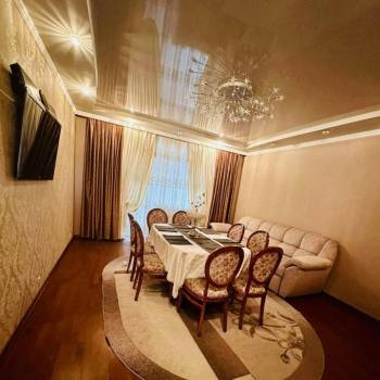 Сдается Многокомнатная квартира, 105 м²