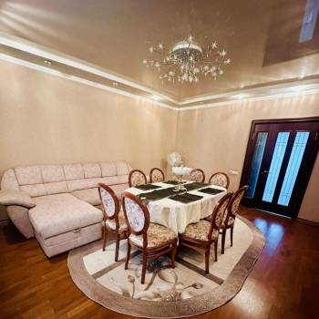 Сдается Многокомнатная квартира, 105 м²