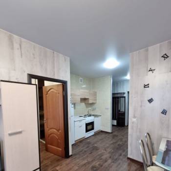 Сдается 1-комнатная квартира, 43 м²