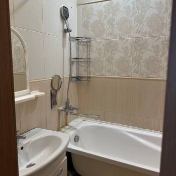 Сдается 1-комнатная квартира, 42,5 м²