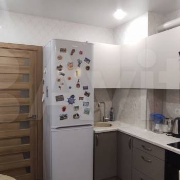 Продается 1-комнатная квартира, 42,5 м²