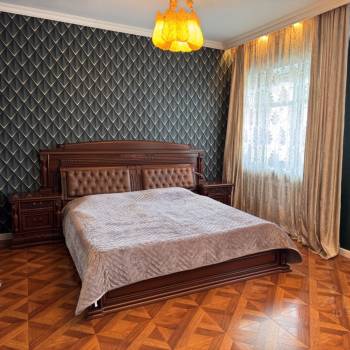 Сдается Многокомнатная квартира, 120 м²
