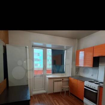 Сдается 1-комнатная квартира, 37,2 м²