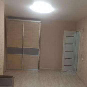 Сдается 1-комнатная квартира, 42,7 м²