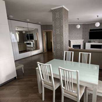 Сдается Многокомнатная квартира, 80 м²