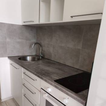 Продается 1-комнатная квартира, 24 м²
