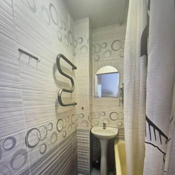 Продается 3-х комнатная квартира, 56 м²