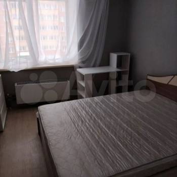 Сдается Многокомнатная квартира, 56 м²