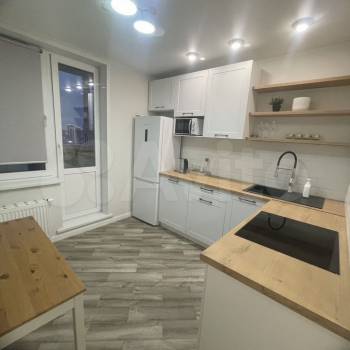 Сдается 1-комнатная квартира, 41 м²