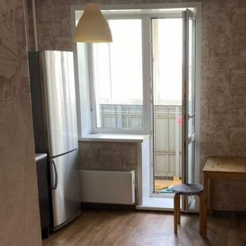 Сдается 1-комнатная квартира, 40 м²