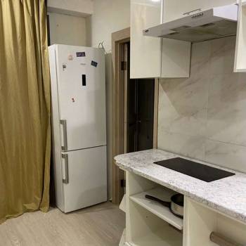 Сдается 1-комнатная квартира, 38 м²