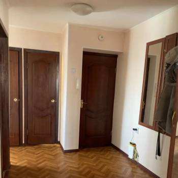 Продается Многокомнатная квартира, 60,9 м²