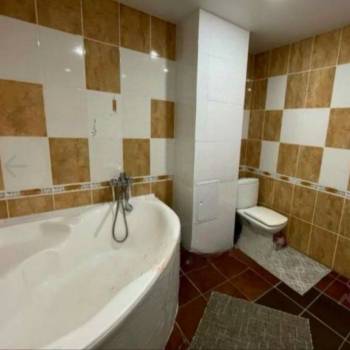 Продается 2-х комнатная квартира, 70,2 м²