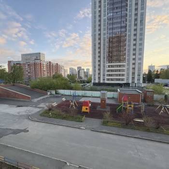 Сдается 1-комнатная квартира, 43 м²