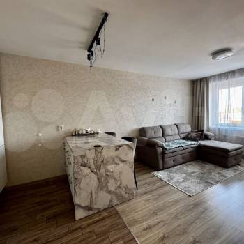 Сдается Многокомнатная квартира, 54,2 м²